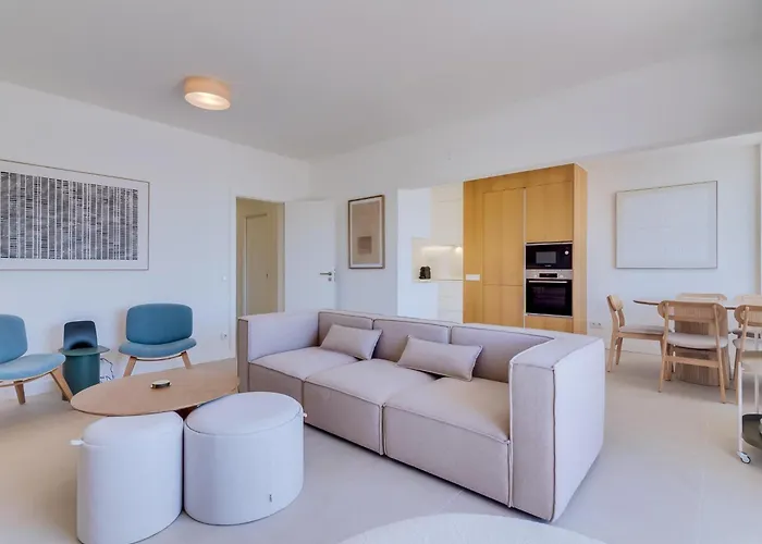 アパート Art And Sea 2 Bedroom クアルテイラ