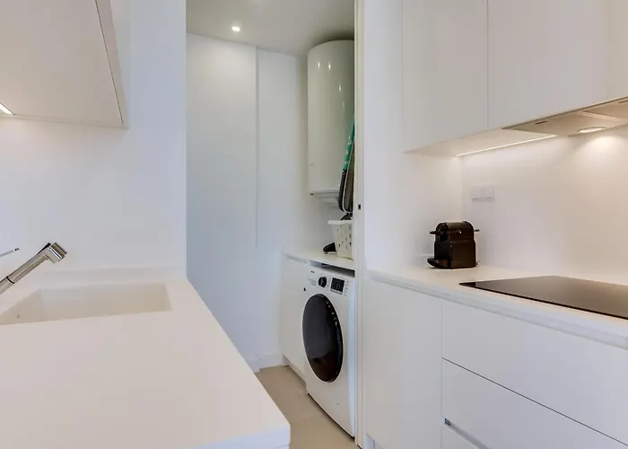 Art And Sea 2 Bedroom アパート クアルテイラ